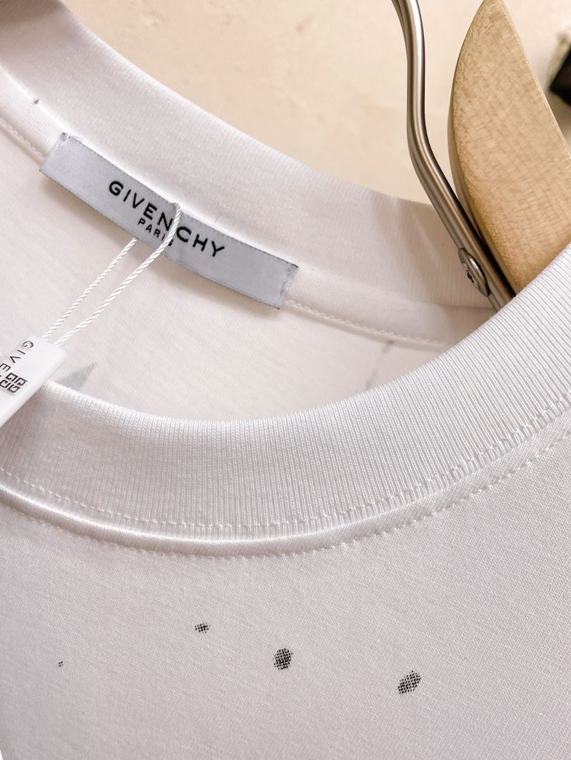 Givenchy T-Shirts